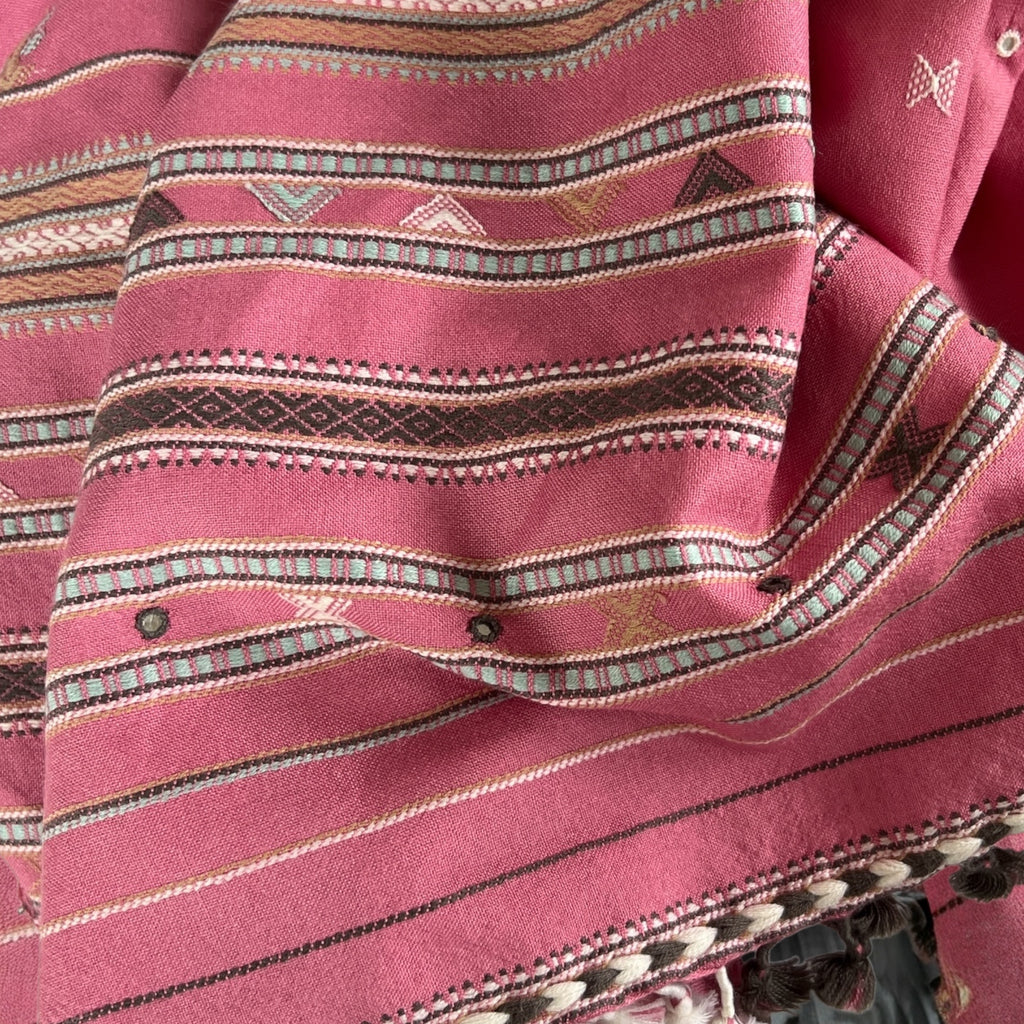 Handloom Fine Wool Jalbooti Shawl